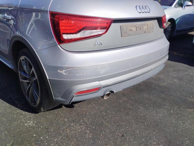 Image Pare choc arriere - AUDI A1 1