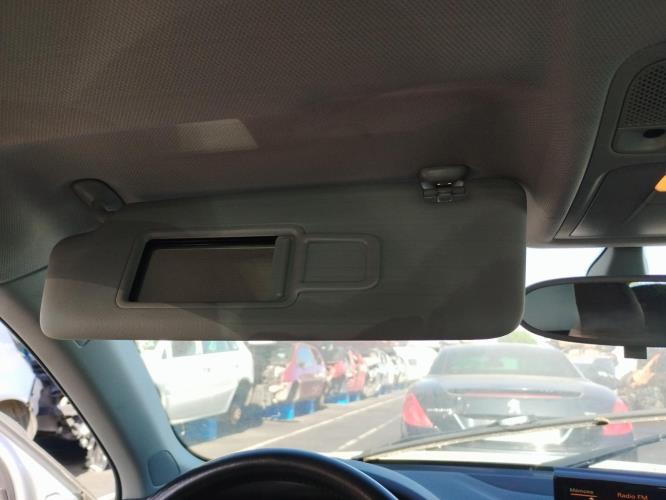 Image Pare soleil gauche - AUDI A1 1
