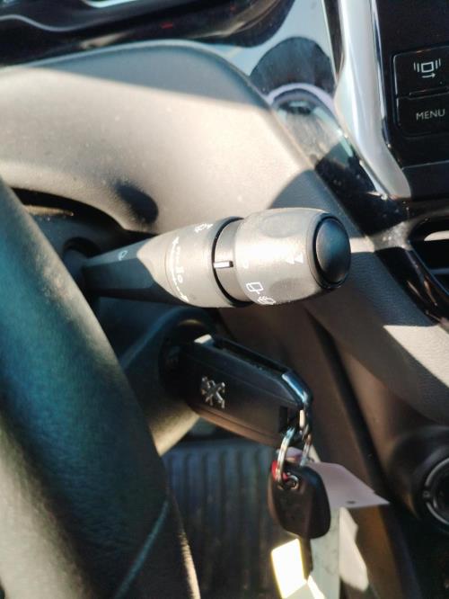 Image Com (Bloc Contacteur Tournant+Commodo Essuie Glace+Commodo Phare) - PEUGEOT 208 1