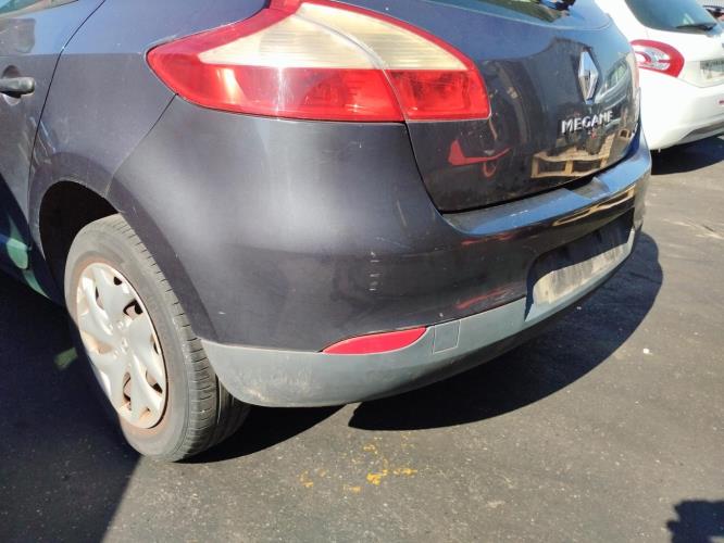 Image Pare choc arriere - RENAULT MEGANE 3