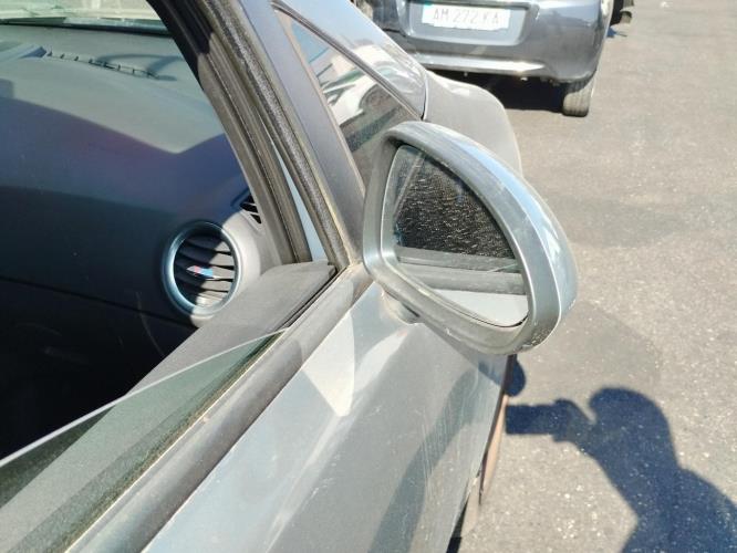 Image Retroviseur droit - OPEL CORSA D