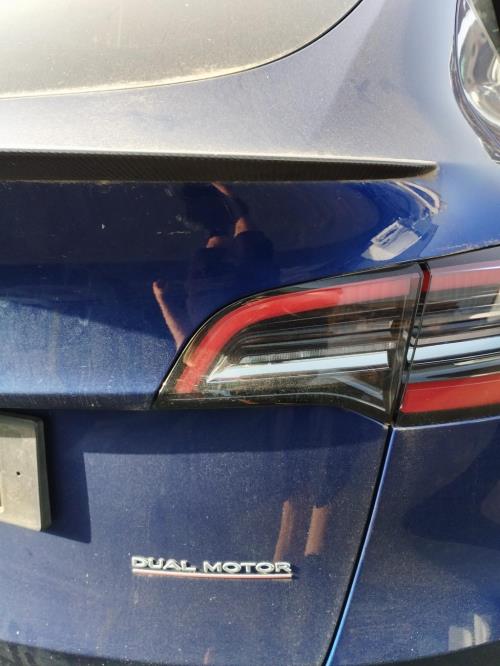 Image Feu arriere secondaire droit (feux) - TESLA MODEL Y 5YJY 1