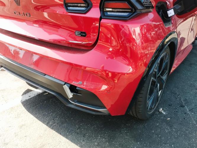 Image Malle/Hayon arriere - RENAULT CLIO 6