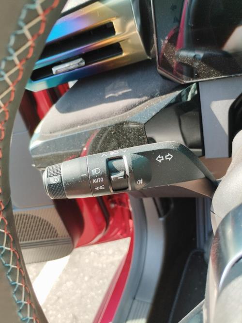 Image Com (Bloc Contacteur Tournant+Commodo Essuie Glace+Commodo Phare) - RENAULT CLIO 6