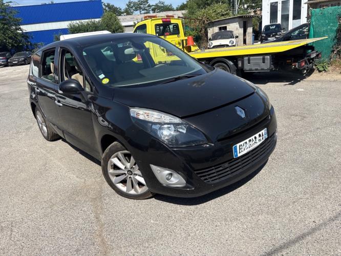Image Capot - RENAULT GRAND SCENIC 3