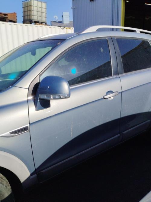 Image Porte avant gauche - CHEVROLET CAPTIVA