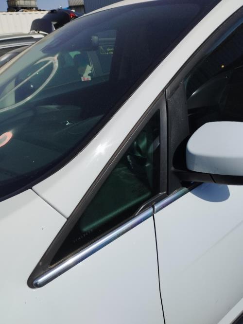 Image Custode avant gauche - FORD C-MAX 2