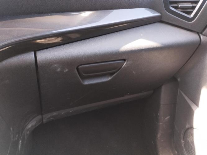 Image Boite a gants - FORD C-MAX 2