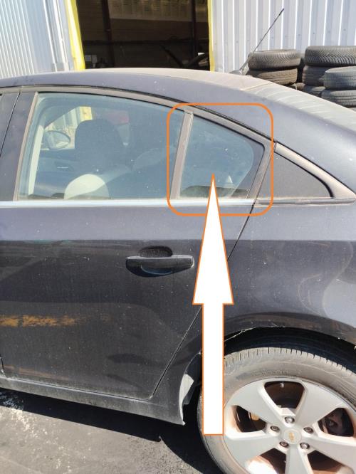 Image Custode arriere gauche (porte) - CHEVROLET CRUZE