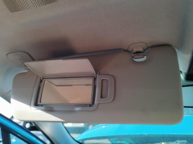 Image Pare soleil gauche - RENAULT CLIO 5