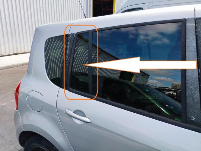 Image Custode arriere droit (porte) - RENAULT GRAND MODUS