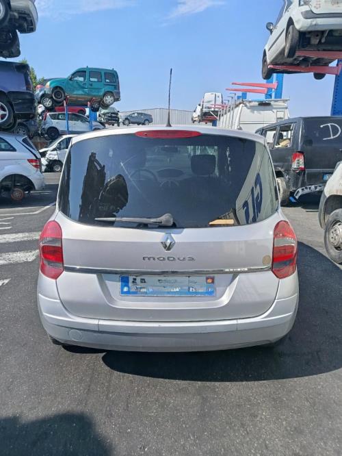 Image Feu arriere principal gauche (feux) - RENAULT GRAND MODUS