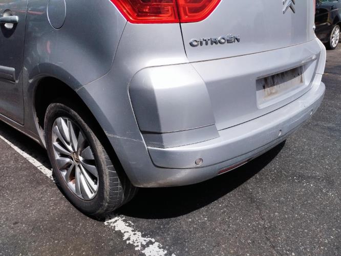 Image Pare choc arriere - CITROEN C4 PICASSO 1