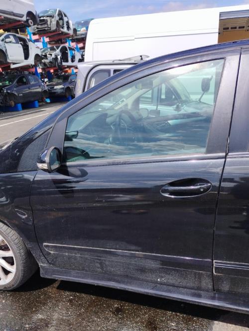 Image Porte avant gauche - MERCEDES CLASSE B 245