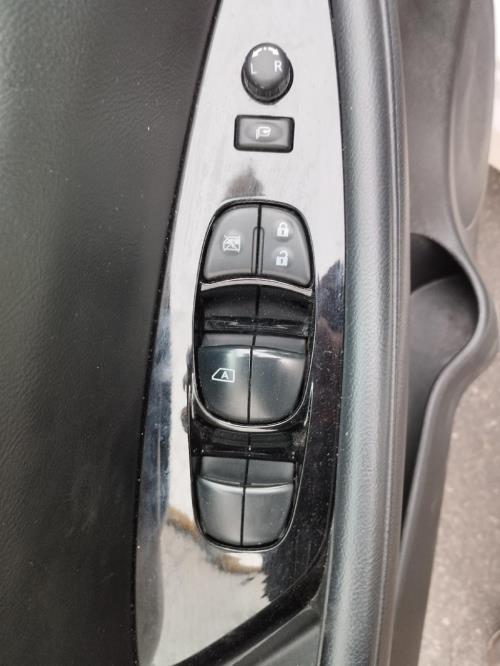 Image Interrupteur de leve vitre avant gauche - NISSAN LEAF 2