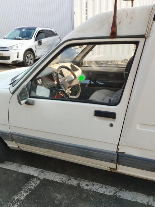Image Porte avant gauche - RENAULT EXPRESS