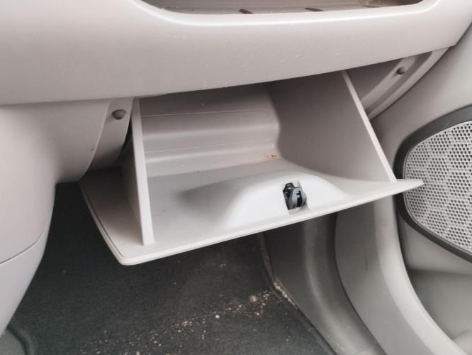 Image Boite a gants - RENAULT ZOE 1