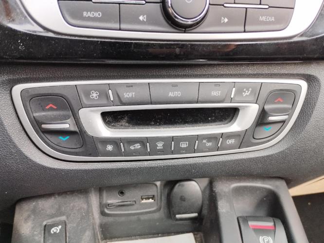 Image Commande chauffage - RENAULT GRAND SCENIC 3