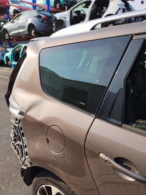 Image Custode arriere droit - RENAULT GRAND SCENIC 3