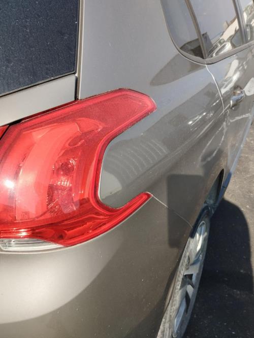 Image Feu arriere principal droit (feux) - PEUGEOT 2008 1