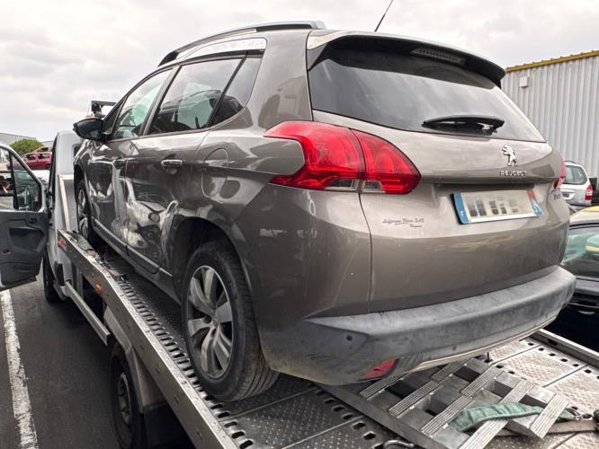 Image Pare choc arriere - PEUGEOT 2008 1