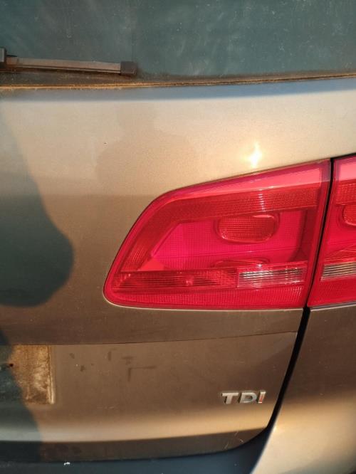 Image Feu arriere secondaire droit (feux) - VOLKSWAGEN TOURAN 2