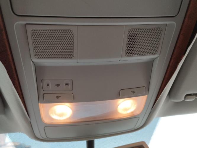 Image Eclairage de plafonnier - VOLKSWAGEN TOURAN 2