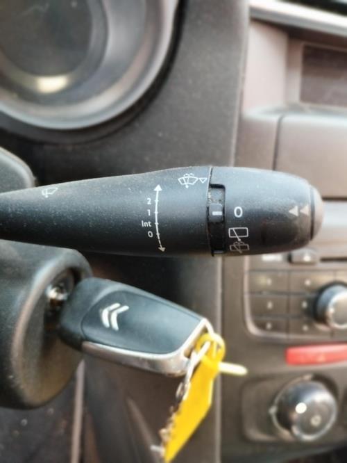 Image Com (Bloc Contacteur Tournant+Commodo Essuie Glace+Commodo Phare) - CITROEN C4 2