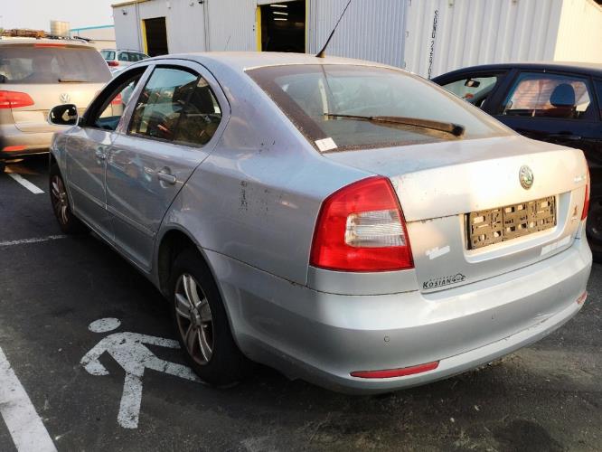 Image Malle/Hayon arriere - SKODA OCTAVIA 2