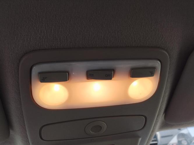 Image Eclairage de plafonnier - RENAULT CAPTUR 1