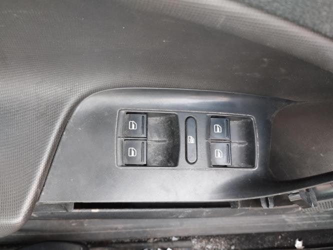 Image Interrupteur de leve vitre avant gauche - SEAT IBIZA 4