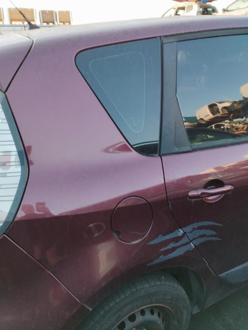Image Custode arriere droit - RENAULT SCENIC 3