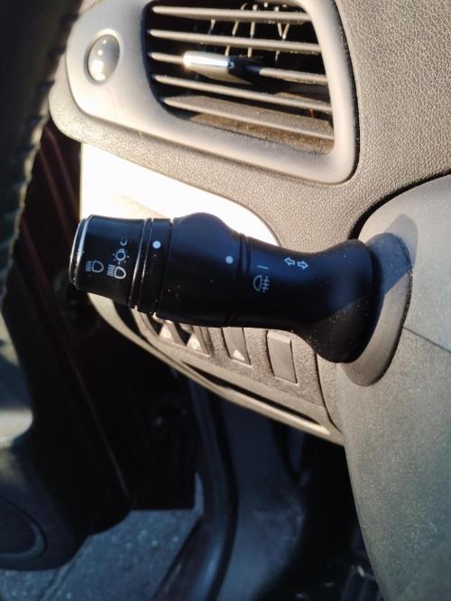 Image Com (Bloc Contacteur Tournant+Commodo Essuie Glace+Commodo Phare) - RENAULT SCENIC 3