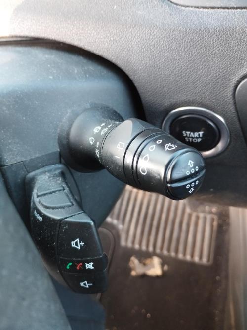 Image Com (Bloc Contacteur Tournant+Commodo Essuie Glace+Commodo Phare) - RENAULT SCENIC 3