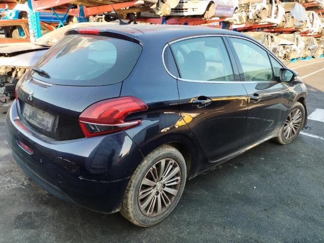 Image Pare choc arriere - PEUGEOT 208 1