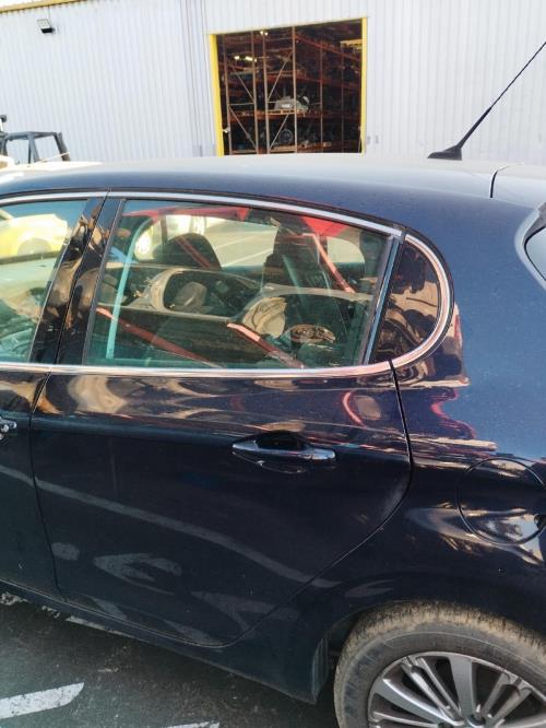 Image Porte arriere gauche - PEUGEOT 208 1