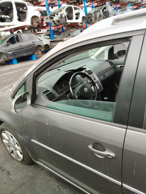 Image Porte avant gauche - VOLKSWAGEN TOURAN 1