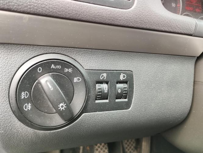 Image Commande de phare - VOLKSWAGEN TOURAN 1