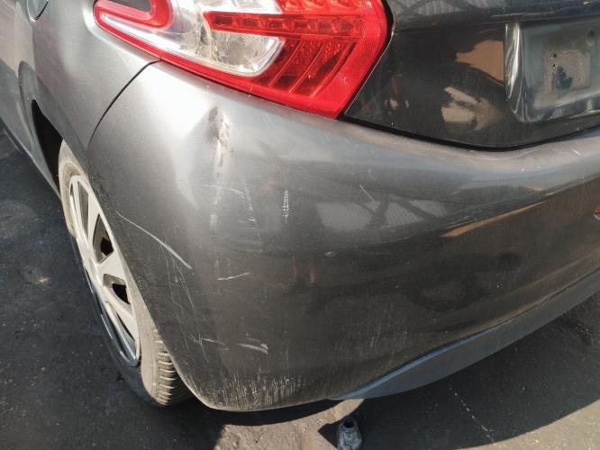 Image Pare choc arriere - PEUGEOT 208 1