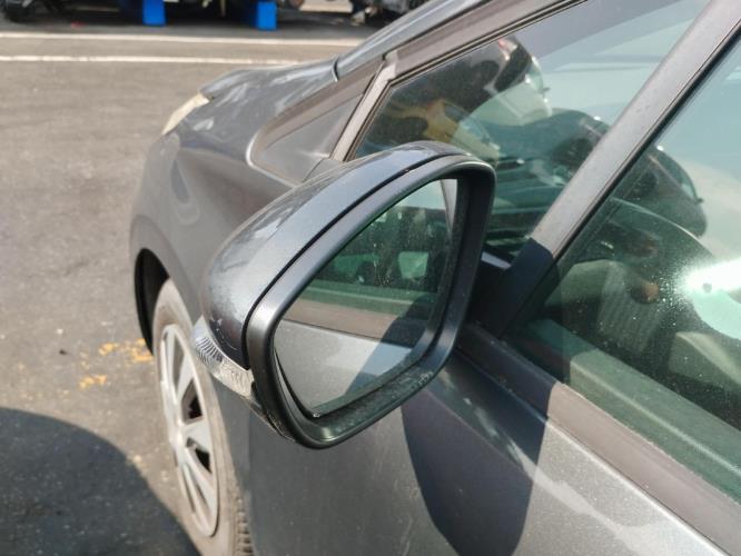 Image Retroviseur gauche - PEUGEOT 208 1