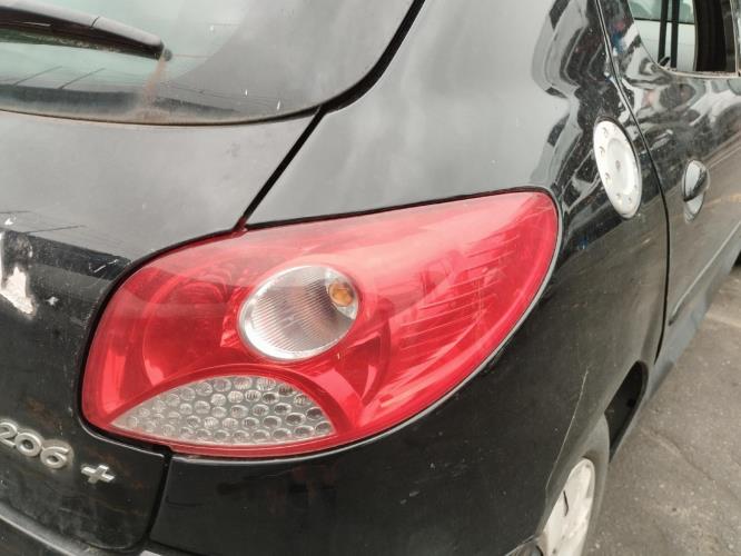 Image Feu arriere principal droit (feux) - PEUGEOT 206+