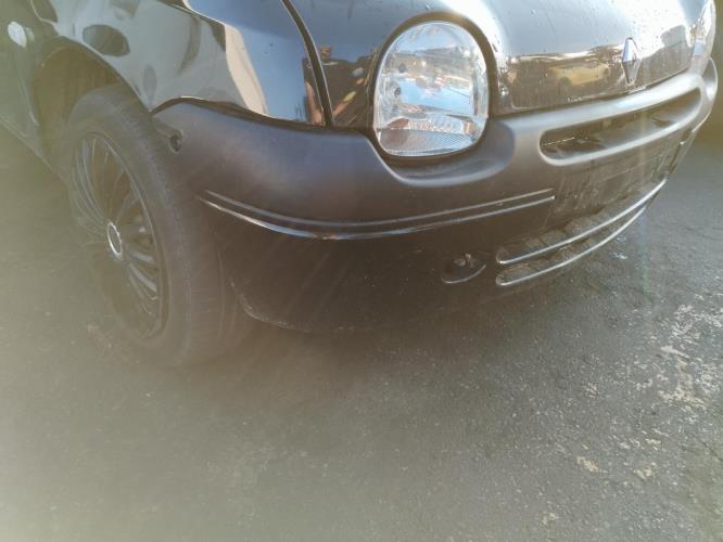 Image Pare choc avant - RENAULT TWINGO 1