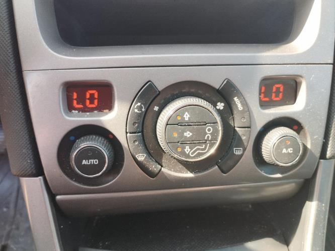 Image Commande chauffage - PEUGEOT 308 1