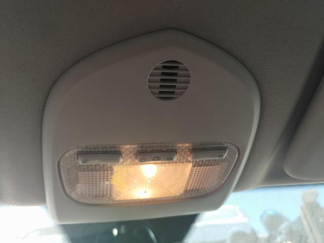 Image Eclairage de plafonnier - PEUGEOT 308 1