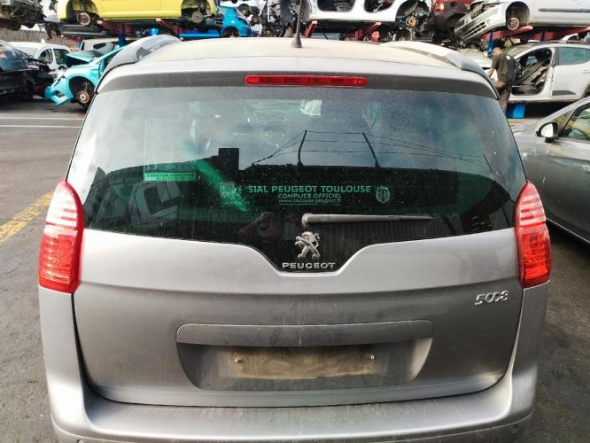 Image Malle/Hayon arriere - PEUGEOT 5008 1