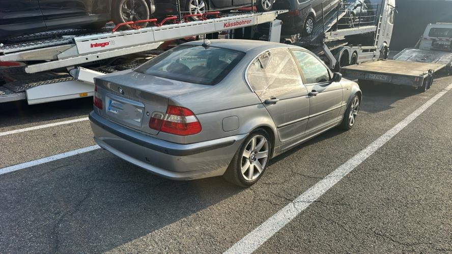 Image Malle/Hayon arriere - BMW SERIE 3 E46