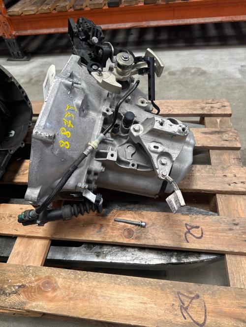 Image Boite de vitesses - PEUGEOT 208 2