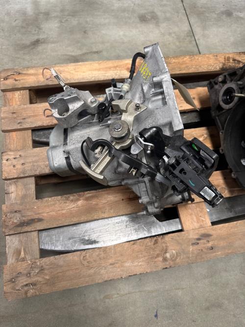 Image Boite de vitesses - PEUGEOT 208 2