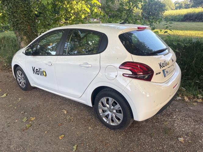 Image Feu arriere principal gauche (feux) - PEUGEOT 208 1