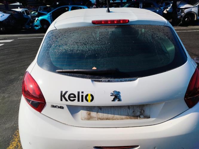 Image Malle/Hayon arriere - PEUGEOT 208 1